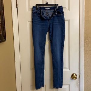 Levi’s skinny 711 blue jeans, waist size 28